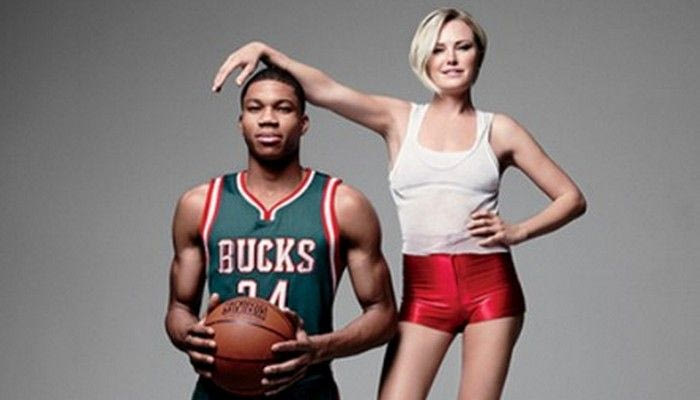 Στο “GQ” ο Giannis, φωτογραφήθηκε με την Άκερμαν στους ώμους