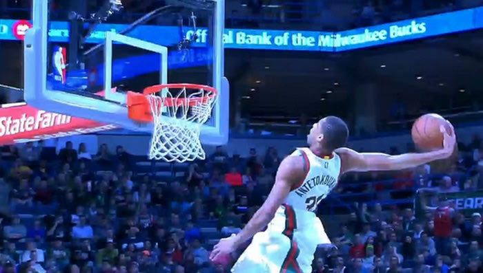 Double-double ο Αντετοκούνμπο