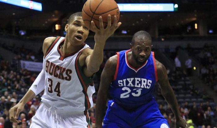 Μάζευε αλλά δεν έβαζε ο Αντετοκούνμπο στη νίκη των Μπακς