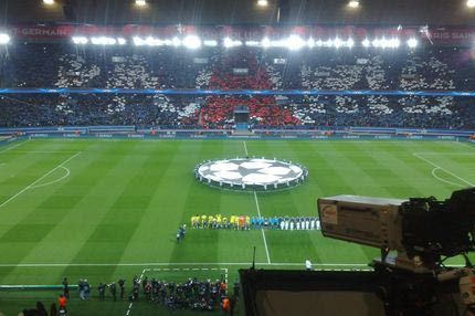 Το coreo των φίλων της Παρί (VIDEO)