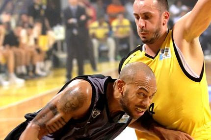 Επιστροφή Κάρτερ στο πρόγραμμα