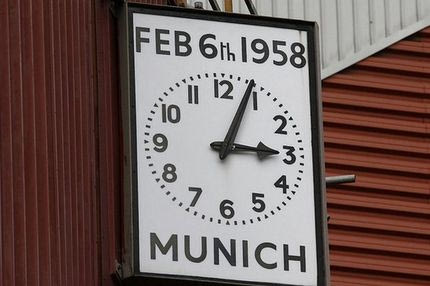 Η Λίβερπουλ τίμησε τα θύματα του Μονάχου (PHOTO)