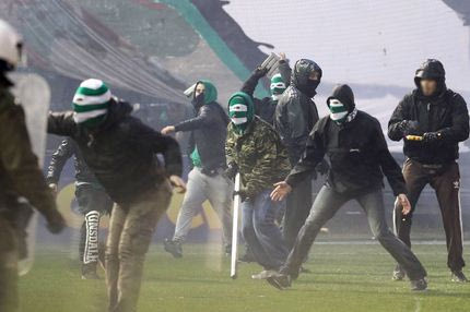 Το VIDEO της εισβολής των οπαδών του Παναθηναϊκού