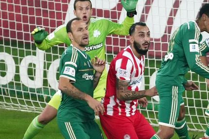 Οι ενδεκάδες των “αιωνίων” στο ντέρμπι