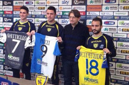 Παρουσιάστηκε από την Κιέβο ο Φετφατζίδης