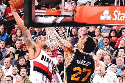 O Λίλαρντ καρφώνει στα μούτρα του Γκομπέρ (VIDEO)