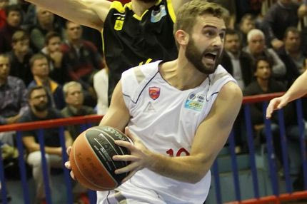 Περιμένει τον Χάνκοκ ο Χουγκάζ