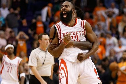 Κλείστηκε στο ασανσέρ ο Χάρντεν