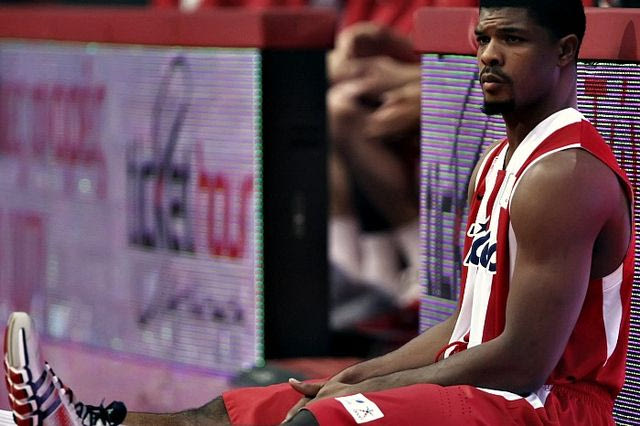 Κάιλ Χάινς: Ο σέντερ-τσέπης που λατρεύτηκε (VIDEO)