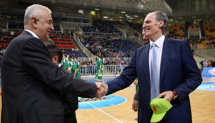 Ιβάνοβιτς: “Δεν μπορέσαμε να σκοτώσουμε την ΑΕΚ”. Σάκοτα: “Ας είμαστε ρεαλιστές”