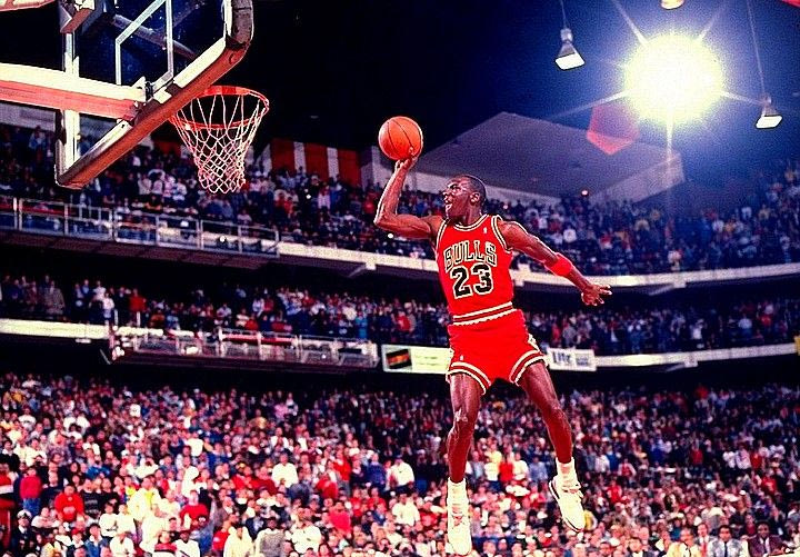 Slam Dunk: Τζόρνταν, Ουίλκινς και Κάρτερ. Το Top10 του διαγωνισμού καρφωμάτων σ’ ένα Video by Contra.gr