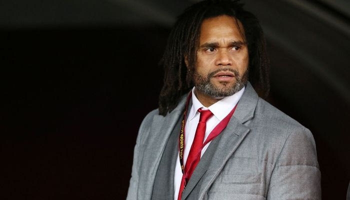 Παίρνει διαστάσεις η ρατσιστική επίθεση στον Καρεμπέ