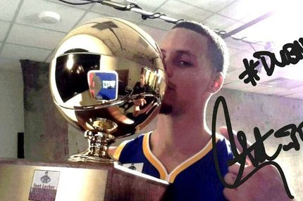 Eκλεψαν τα παπούτσια του Κάρι!