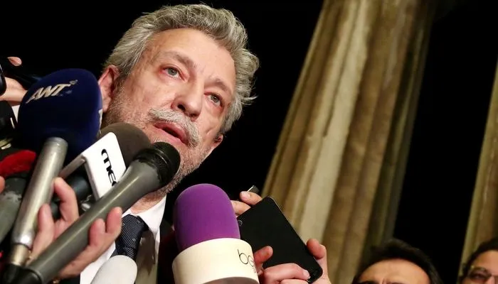 Το δουλεύει καιρό ο Κοντονής…