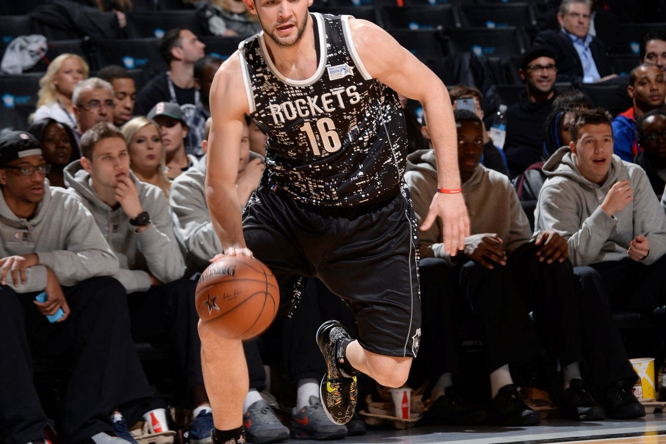 Στο Top-10 με μαγική ασίστ ο Παπανικολάου (VIDEO)