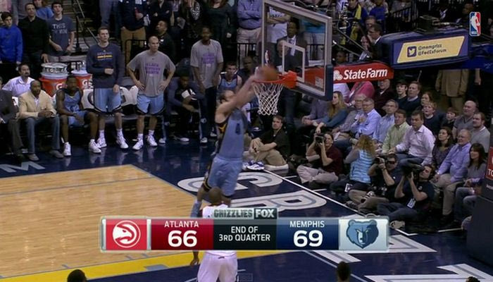 Μαγικό alley oop κάρφωμα σε “νεκρό χρόνο” από τον Κουφό (VIDEO)