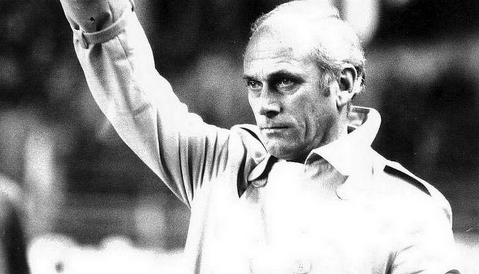 “Έφυγε” ο Ούντο Λάτεκ