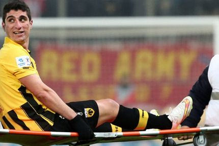 “Tραυματιοφορείς τραβούσαν τον Μάνταλο από το χτυπημένο πόδι”