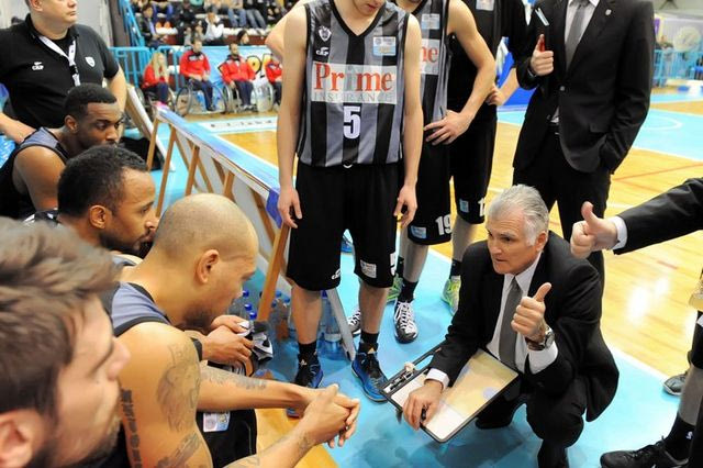 Αγγίζει το ρεκόρ νικών με τον Μαρκόπουλο στον πάγκο