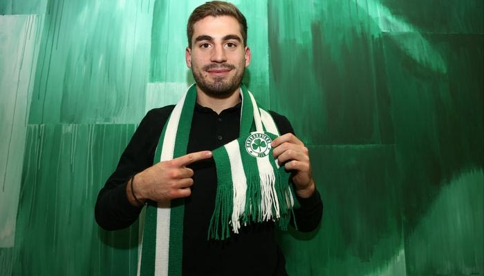 Μαυρίας: Αμπέντ ή Μπούι;