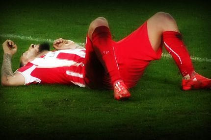 Κίνδυνος αποβολής του Ολυμπιακού από το Champions League σύμφωνα με πολιτική εφημερίδα