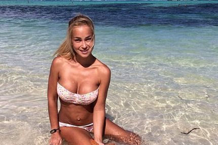 Αποκαλυπτική η σέξι σύζυγος: “Πανέξυπνος, με σώμα Απόλλωνα ο Νομπόα”