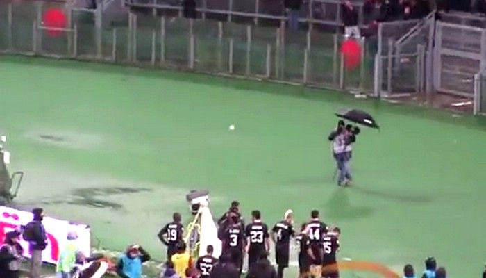 Οργή κατά των παικτών από τους οπαδούς της Ρόμα (VIDEO)
