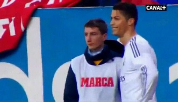 Ball boy κορόιδεψε τον Ρονάλντο (VIDEO)