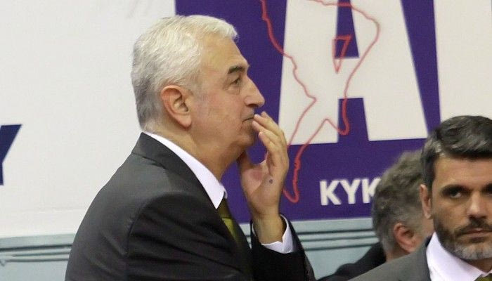 Σάκοτα: “Τώρα Παναθηναϊκός και Ολυμπιακός”. Χουγκάζ: “Είμαι τρελός, χρειάζονται κι άλλοι”