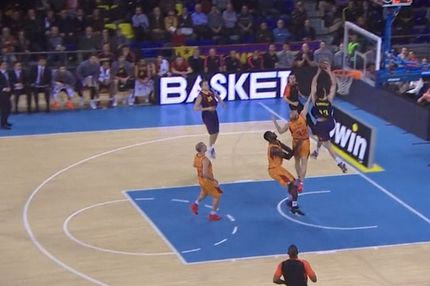 Μαγικό alley oop κάρφωμα από Σατοράνσκι, απίθανη ασίστ από Ντόελμαν (VIDEOS)