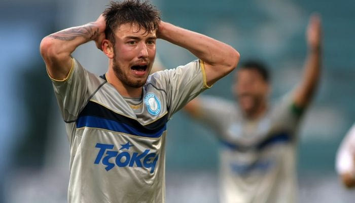 Με δύο απουσίες κόντρα στον Πανιώνιο