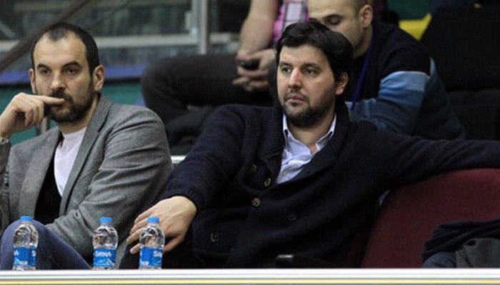Μετά τον Μποντιρόγκα παραιτήθηκε και ο Τάρλατς