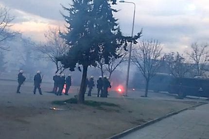 Δακρυγόνα στην Τούμπα! (VIDEOS)