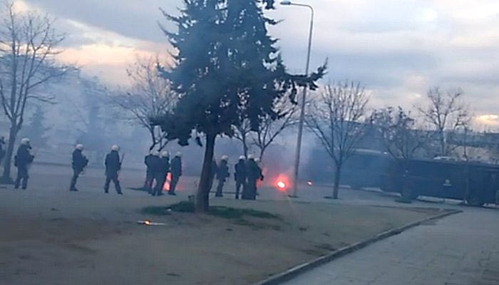 Δακρυγόνα στην Τούμπα! (VIDEOS)