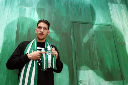 Ανανέωσε ο Τριανταφυλλόπουλος