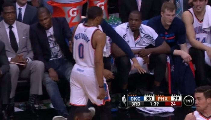 O Γουέστμπρουκ “έγραψε” τον Ντουράντ (VIDEO)