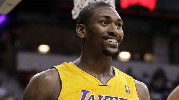 Επέστρεψε στους Λέικερς ο Αρτέστ