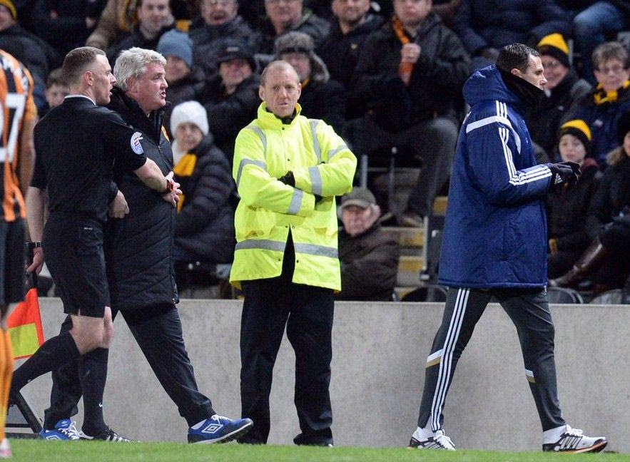 Καβγάς Μπρους-Πογέτ (VIDEO+PHOTOS)