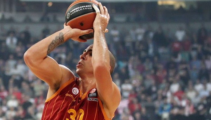 Aισιοδοξία για Αρόγιο παρά τη σφήνα της Μπεσίκτας