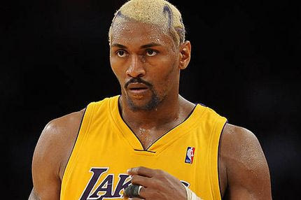 Ρον Αρτέστ: Ένα οργισμένο είδωλο