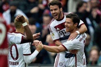 24η αγ.: Δύσκολα η Μπάγερν, εύκολα η Σάλκε, γκέλα η Ντόρτμουντ (VIDEOS)