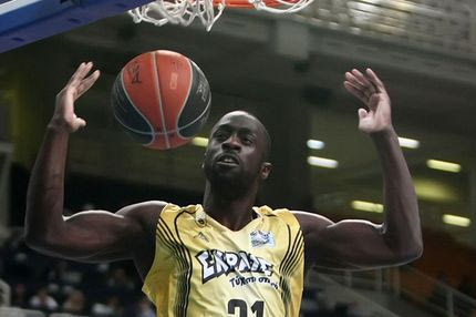 Συμφωνία της ΑΕΚ με τη FILA