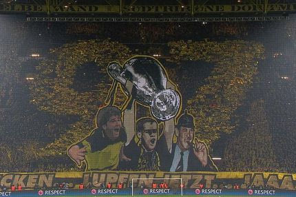 Εντυπωσιακό coreo: Θυμήθηκαν το 1997 οι οπαδοί (VIDEOS)