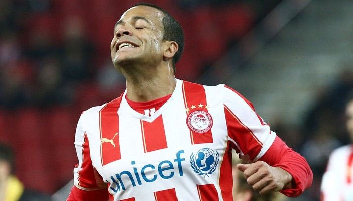 Πίστη για πρόκριση από Ντοσεβί