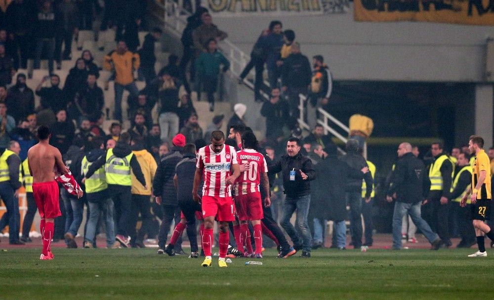 Απολογείται για τη διακοπή η ΑΕΚ