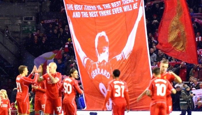 Η συγκίνηση του Τζέραρντ για το πανό προς τιμήν του