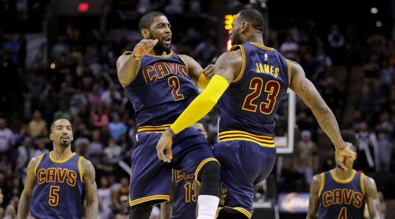 Απίστευτος Ίρβινγκ: Ρεκόρ καριέρας με 57 πόντους!