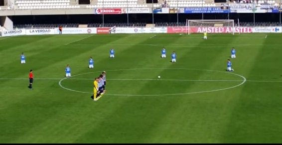 Αρνήθηκαν να παίξουν επειδή ήταν απλήρωτοι! (VIDEO)