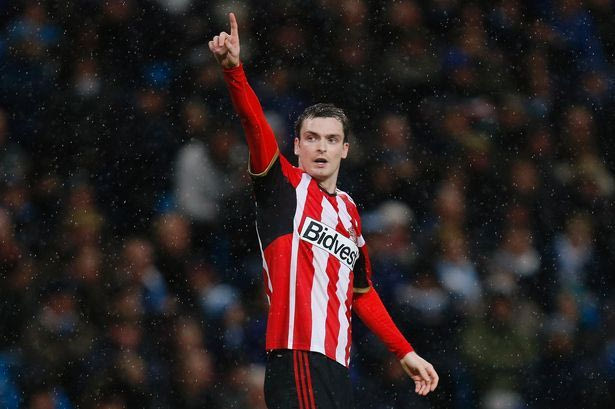 Sun: “Ο Άνταμ Τζόνσον συνελήφθη για σεξ με 15χρονη”