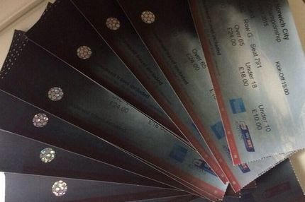 “Γιε μου, σου έψησα τα εισιτήρια”